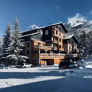 16 | 150 Montagne&spa Nuxe Hotel
