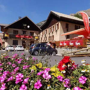La Vieille Hotel