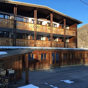 Les Lores Hotel